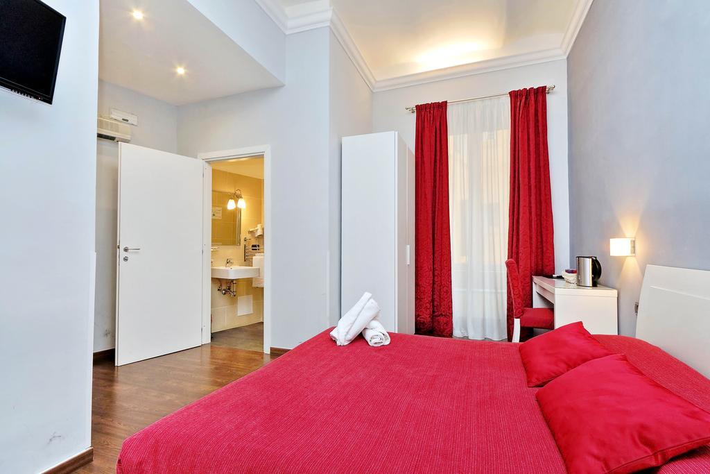 Relais At Via Veneto 2* Rom
